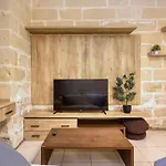 Cosy Steps From Marina And Seafront Ferienhaus *