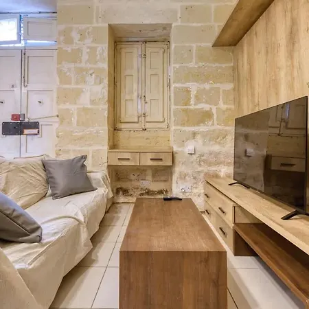 Cosy Steps From Marina And Seafront Vakantiehuis Ta Xbiex